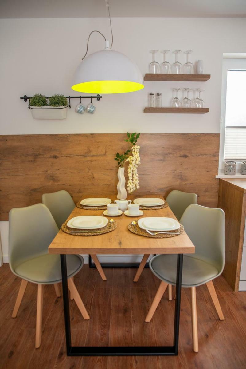 שצ'צ'ירק Apartament Kasztanowy Blisko Centrum - Dream Apart מראה חיצוני תמונה